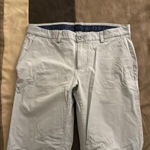 Vineyard Vines Men's Soft Gray Chinos